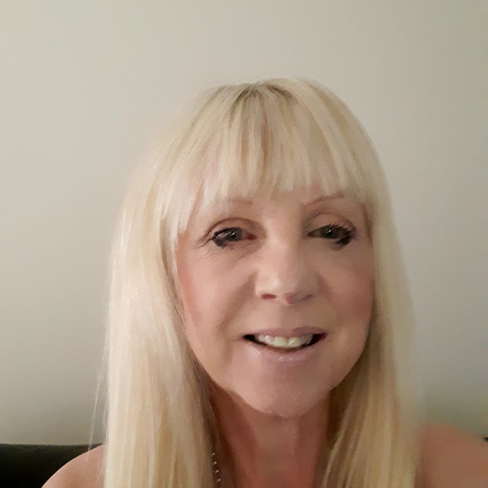 Meet your Posher, Jenny